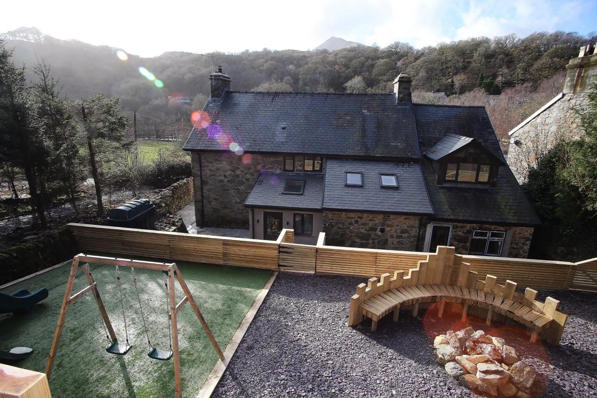 Bryn Glo Villa Capel Curig Exterior photo
